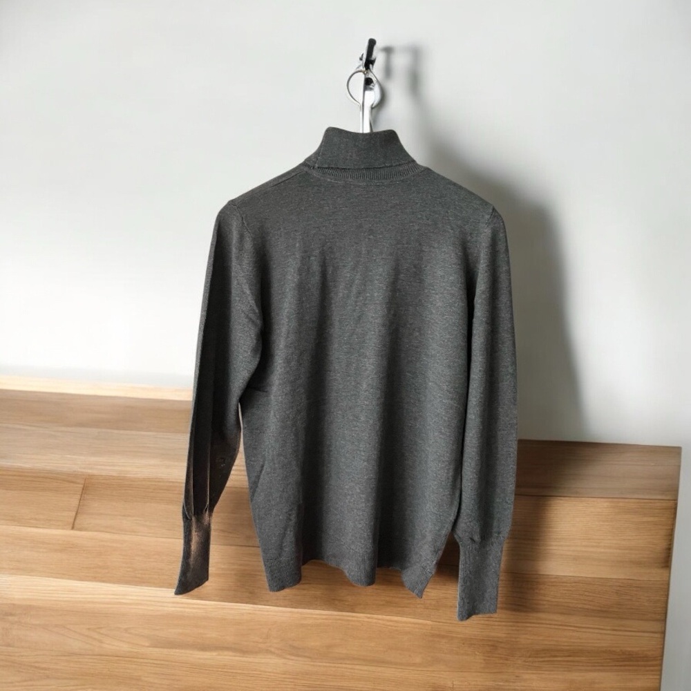 NEW Ricki's Womens Gray Cashmere Blend Turtleneck Sweater Ribbed Cuffs Large - Picture 3 of 8